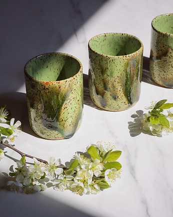 Ceramiczny kubek ZIELONY PIEGUS - 250 ml, Naturalnie, Z Gliny