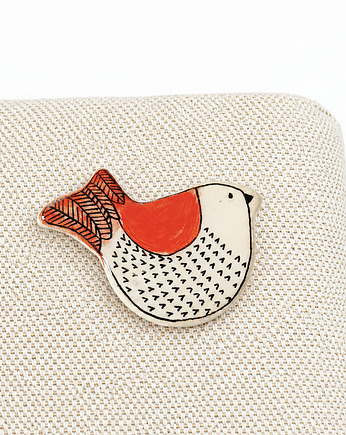 Broszka Pin Czerwony Ptaszek, Projekt320