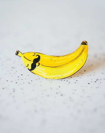 Przypinka z wąsatym Bananem, Pintura