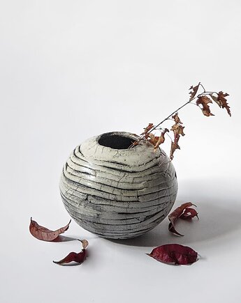 Okrągły dzban na kwiaty, Ewa Duszka