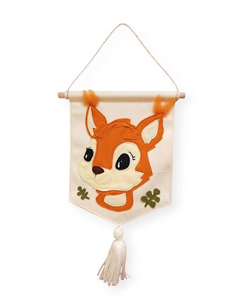 Flaga handmade z wiewiórką , leśna dekoracja do pokoju dziecka, By Mamusia