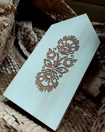 Drewniany domek ludowy wzór, Wooden Love