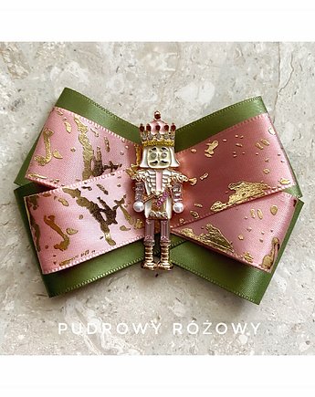 Brosza z Dziadkiem do orzechów, Pudrowy Różowy