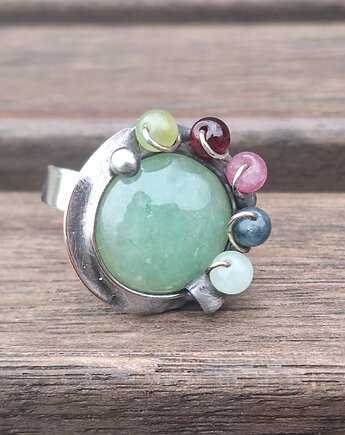 Awenturyn - pierścionek regulowany, po drugiej stronie lustra