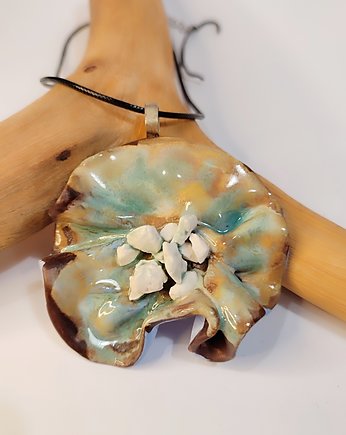 Wisiorek, naszyjnik ceramiczny "Kwiat Maku", maticeramika