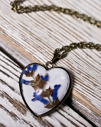 Serduszko - naszyjnik z żywicy z lawendą., So Jewelry