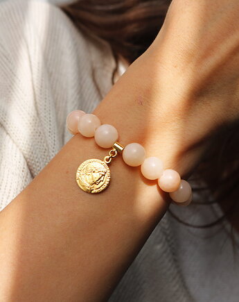 Bransoletka z brzoskwiniowych jadeitów, moneta- srebro 925 pozłacane, Coccola JEWELLERY