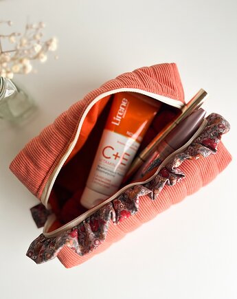 Kosmetyczka z imieniem PERSONALIZOWANA, gucialoveskids