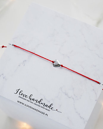 Bransoletka na czerwonym sznureczku z serduszkiem, Ilovehandmade
