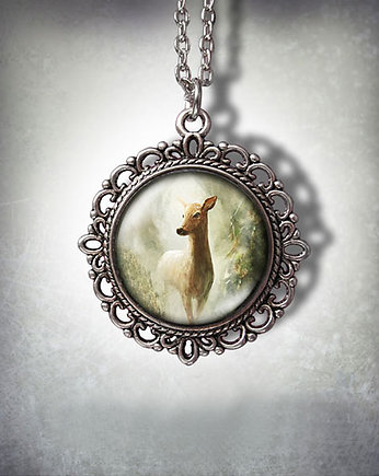 Medalion - Sarna - romantyczny