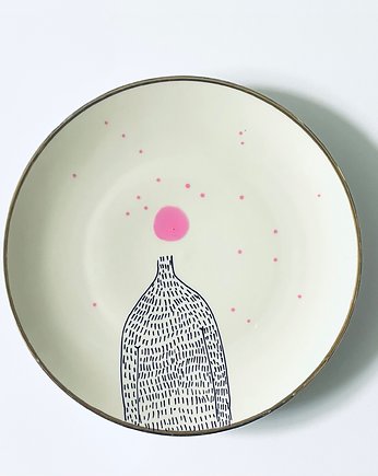 Kropka, arent plates