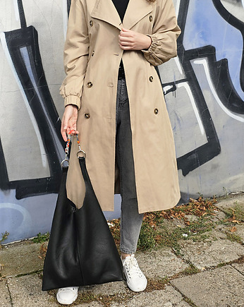 Trójkątna torebka ze skóry, modeMania