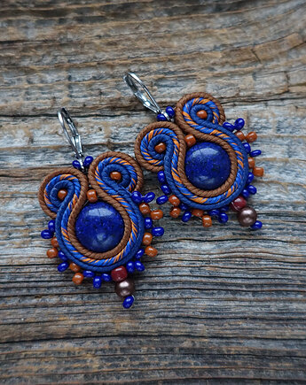 Małe kolczyki sutasz z lapis lazuli, Mró Soutache