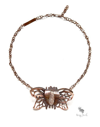Jesienny Szept Motyla- naszyjnik miedziany,  Buggy Jewels