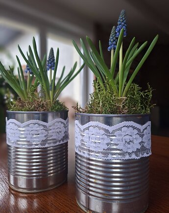 Ozdoby dekoracja na stół Wielkanoc, cynamonn