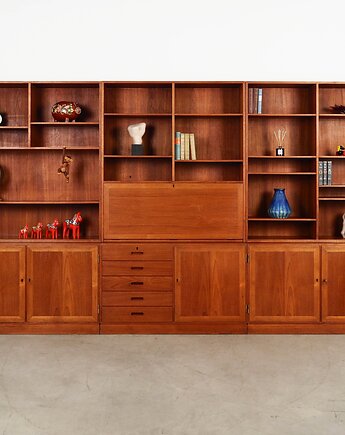 Komplet regałów tekowych, duński design, lata 70, projektant: Kai Winding, Przetwory design