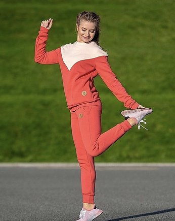 Bluza bawełniana w trójkąt - Cranberry, JUJU