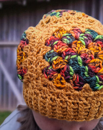 Szydełkowa czapka Granny Square żółty, Ciotka Matylda