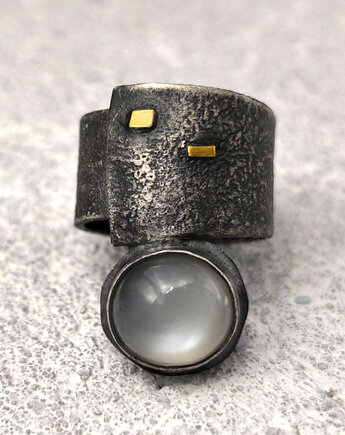 Pierścionek Szary kamień księżycowy, Zofia Gladysz