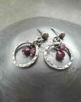 Kółka z rubinem srebro 925, Lahovska