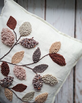Poduszka kwiaty punch needle boho natural, PUCHAKI