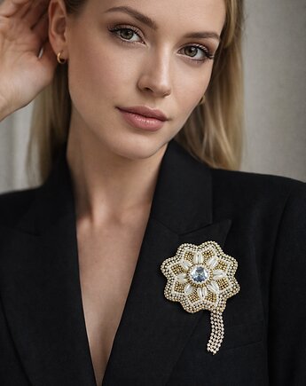 Broszka haftowana kwiat, Biżuteria Beatrice