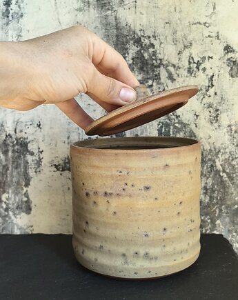 Ceramiczny pojemnik, vetro