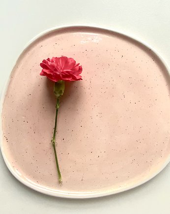 Talerz  nieregularny BLADY RÓŻ, Misa Pracownia Ceramiczna