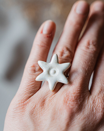 Pierścionek regulowany ASTRO, rękoczyny