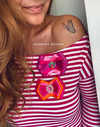 Brosza z Kolekcji COLOR z delikatnymi kolorowymi kwiatkami, Pudrowy Różowy