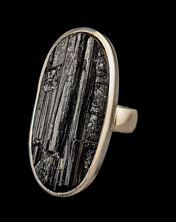 Pierścionek czarny turmalin, Pracownia Neores