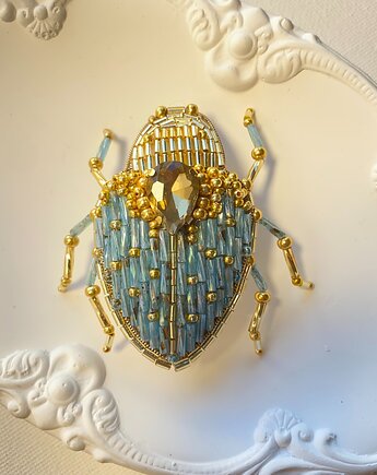 Artystyczna Broszka Żuk, Haftowana koralikami, Lavalex Design