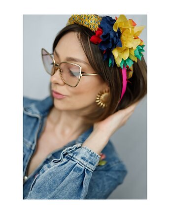 Opaska z kwiatami, Celina Parysów