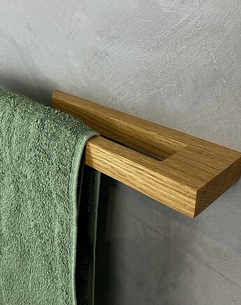 Minimalistyczny wieszak dębowy do łazienki, POZYTYWNIE W DREWNIE