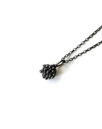 Srebrny naszyjnik z zawieszką Grape Black, Gutowska jewelry