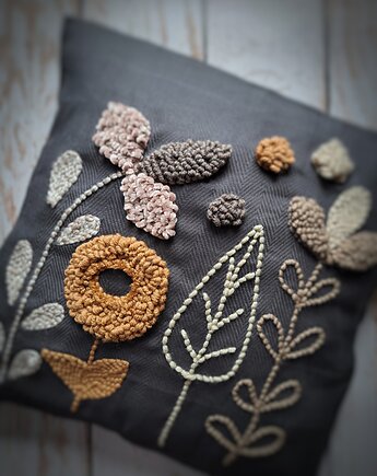 Poduszka dekoracyjna  floral kwiaty, PUCHAKI