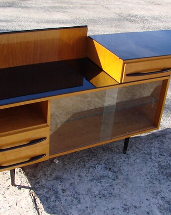 Zestaw Biurko i Szafki z lat 70-80.Proj.M.Pozar,UP Zavody Czechosłowacja, Relikt design
