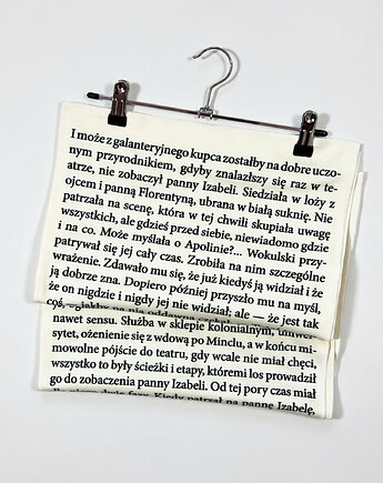 Szalik z "Lalką" Bolesława Prusa, Golden Lips