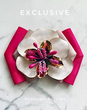 Kolekcja  Exclusive  Brosza z  imponującym kwiatem, Pudrowy Różowy