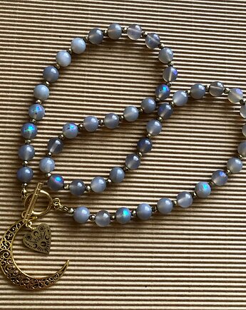 Naszyjnik z półksiężycem i sercem, Sylwia Żak