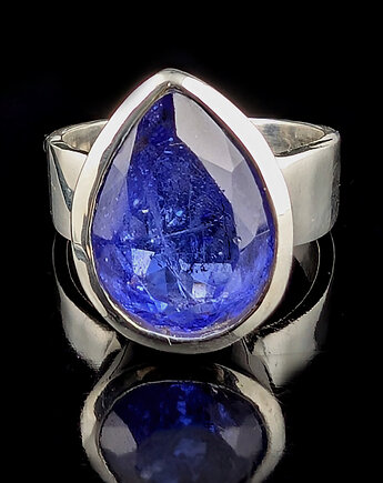 Pierścionek szlachetne piękno tanzanitu, Pracownia Neores