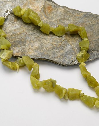 Naszyjnik z surowych bryłek jadeitu zielonego, Ade Art