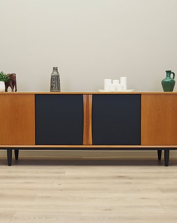 Sideboard jesionowy, duński design, lata 70, produkcja: Dania, Przetwory design