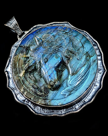 Baśniowy jednorożec- labradoryt