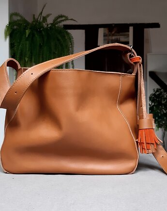 Ruda torba hobo na szerokim pasku, Łagoda