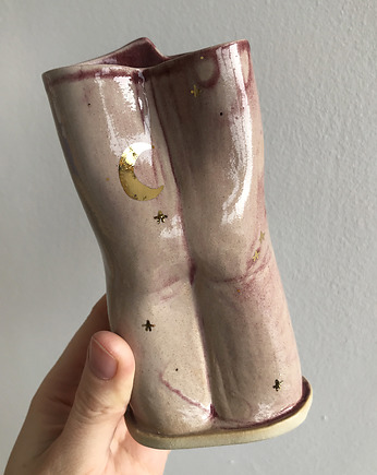 Ceramiczny wazon Dupa różowy ze złotem nr 2, ELEMTHEBRAND