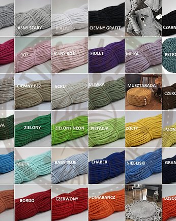 Próbnik kolorów, Knitting Factory