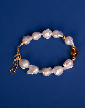 Bransoletka z perłami i bursztynową kulką, Andorii by Baco