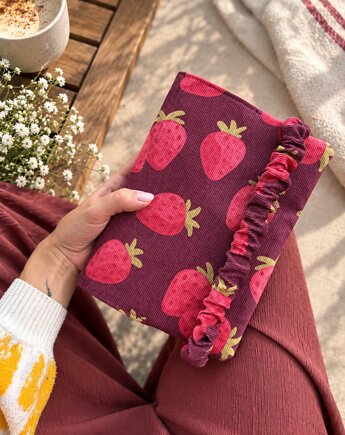 Etui materiałowe na książkę truskawki, sacky bag
