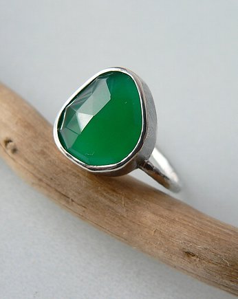 -chalcedon-, Emilia Woźniak